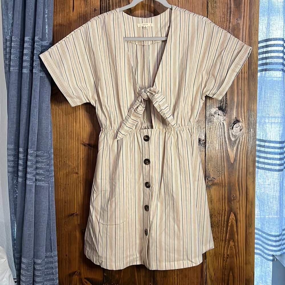 Le Lis Neutral Stripe Tie Front Dress with Button Up Skirt.